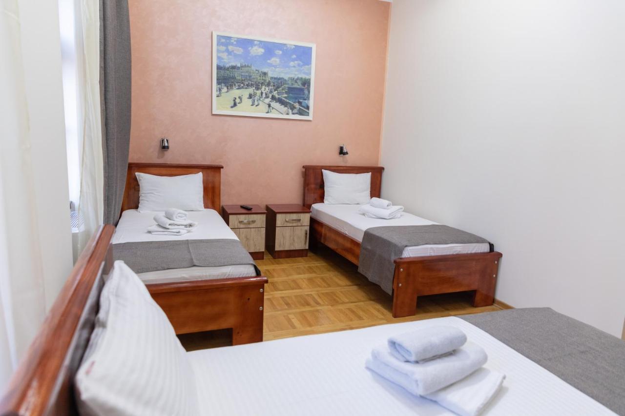 Hotel Kutko Pančevo Zewnętrze zdjęcie