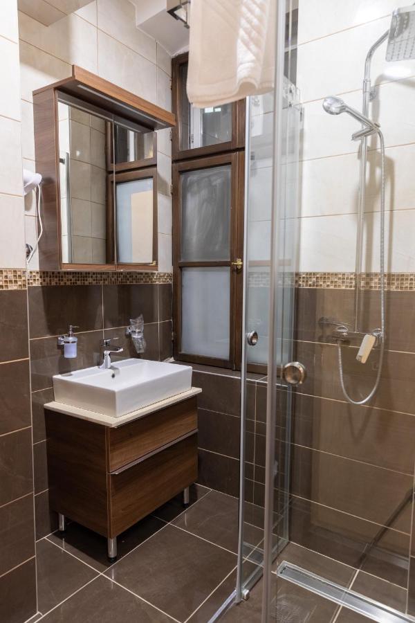 Hotel Kutko Pančevo Zewnętrze zdjęcie