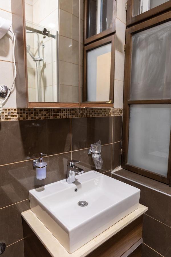 Hotel Kutko Pančevo Zewnętrze zdjęcie
