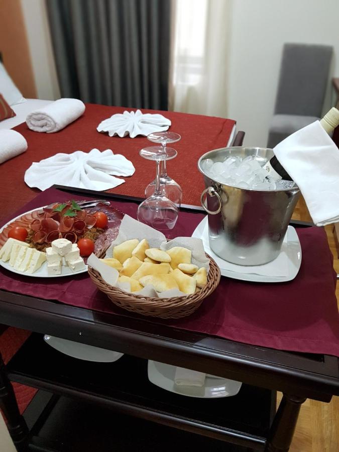 Hotel Kutko Pančevo Zewnętrze zdjęcie